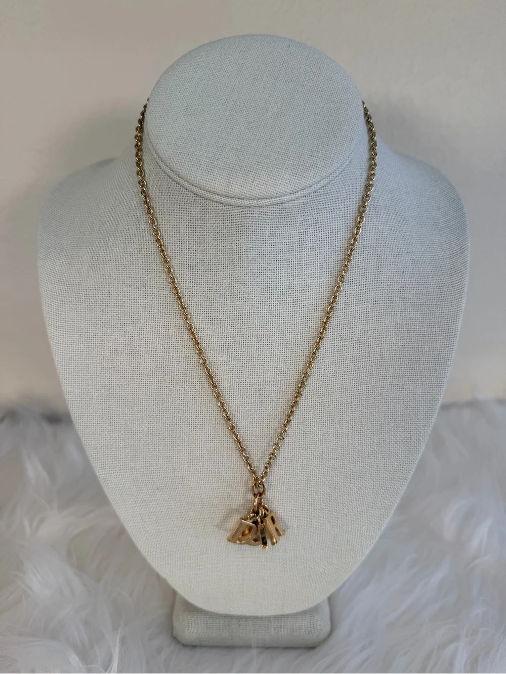 Gold Letter Charm Pendant Necklace - Women Jewelry - Picture 1 of 5